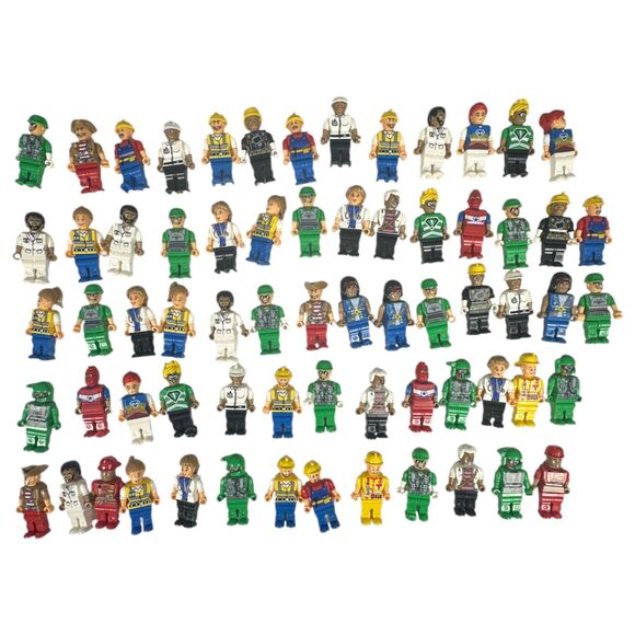 Make-It Blocks Mini Figures Super Heroes Pirates Firefighters Military Lot of 69 - Picture 1 of 7